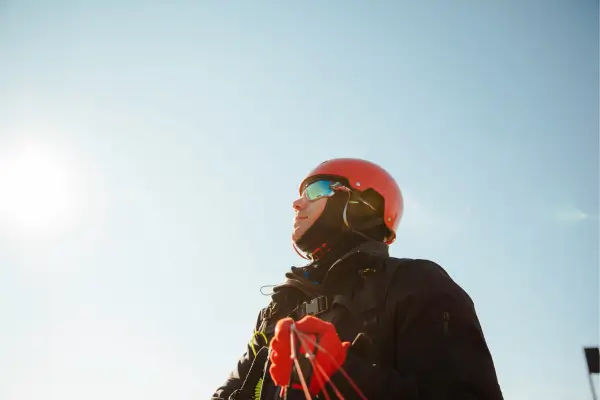 A Importância dos Óculos de Proteção na Prática de Parapente