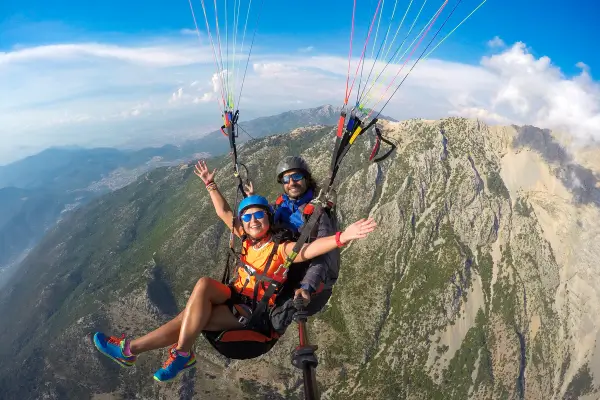 Parapente para Iniciantes: Conheça os Destinos Mais Acessíveis