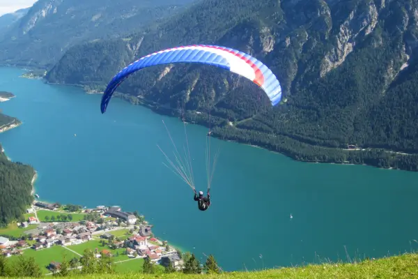 Parapente na Noruega para Principiantes e Profissionais